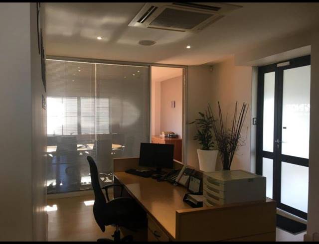 238M² OFFICE TO LET IN CENTURY CITY